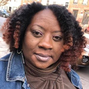 Meet your Posher, Vivian